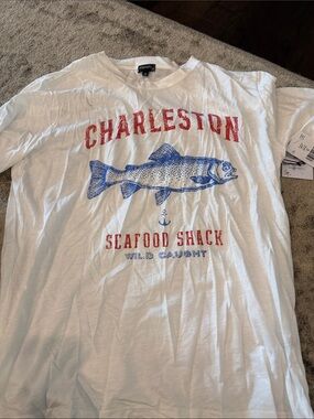 Charleston Seafood Shack White Graphic Tee - Vintage Fish Print NWT